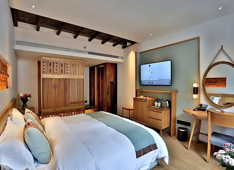 Двухместный номер Standard SuoXiShanJu Light luxury Resort Hotel