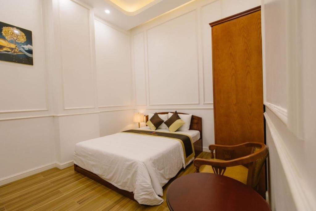 Standard room Thuận Phát Hotel