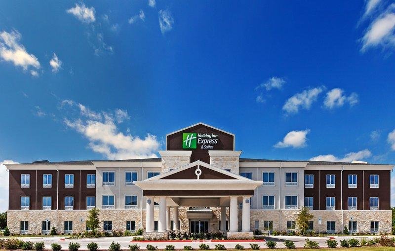 Люкс с видом на море Holiday Inn Express and Suites Killeen-Fort Hood Area, an IHG Hotel