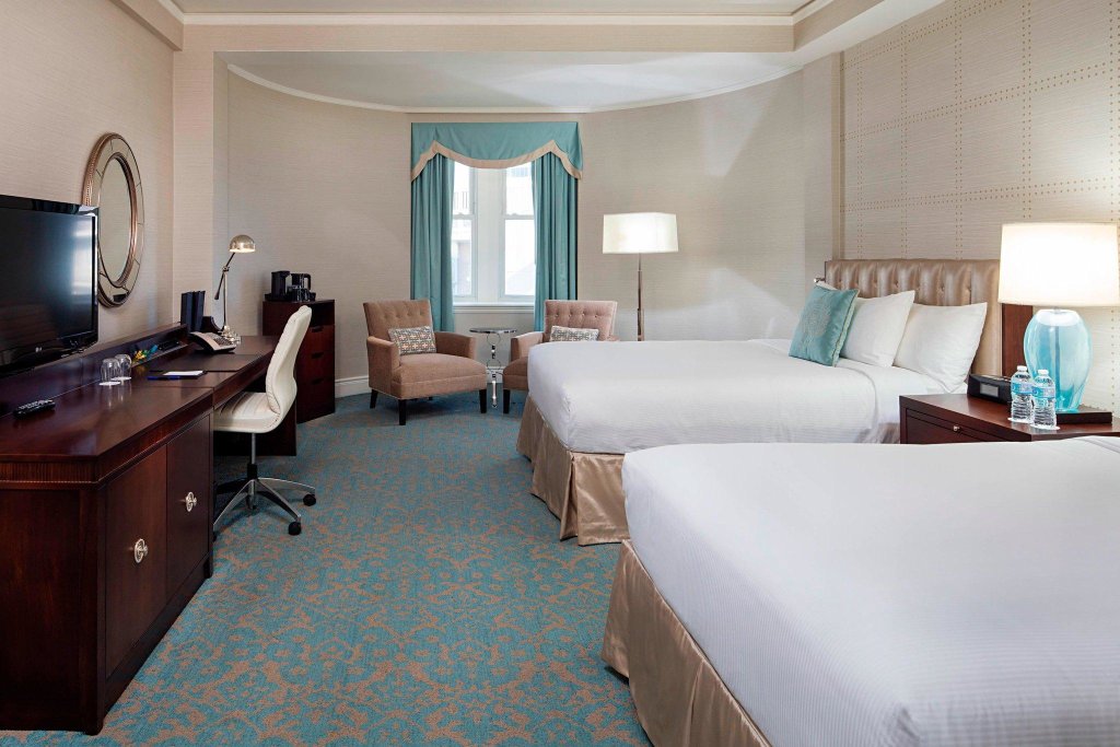 Двухместный номер Standard с видом на реку Delta Hotels by Marriott Bessborough