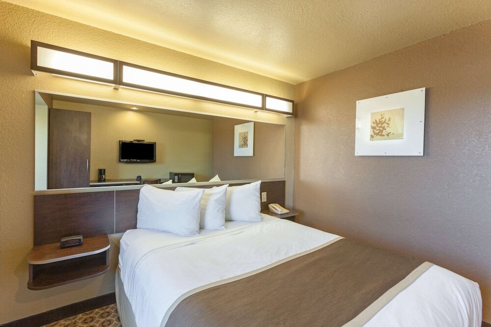 Люкс Microtel Inn & Suites by Wyndham Searcy