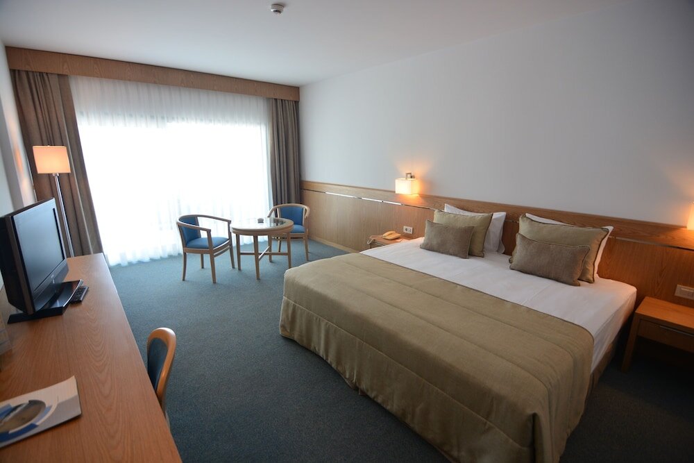 Doppel Zimmer mit eingeschränktem Meerblick Grand Hotel Ontur Cesme