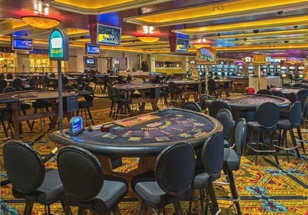 Двухместный номер Standard Wendover Nugget Hotel & Casino by Red Lion Hotels