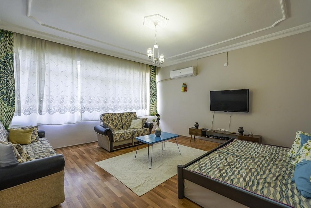 Appartement Cozy Flat w Balcony 10 min to Beach in Antalya