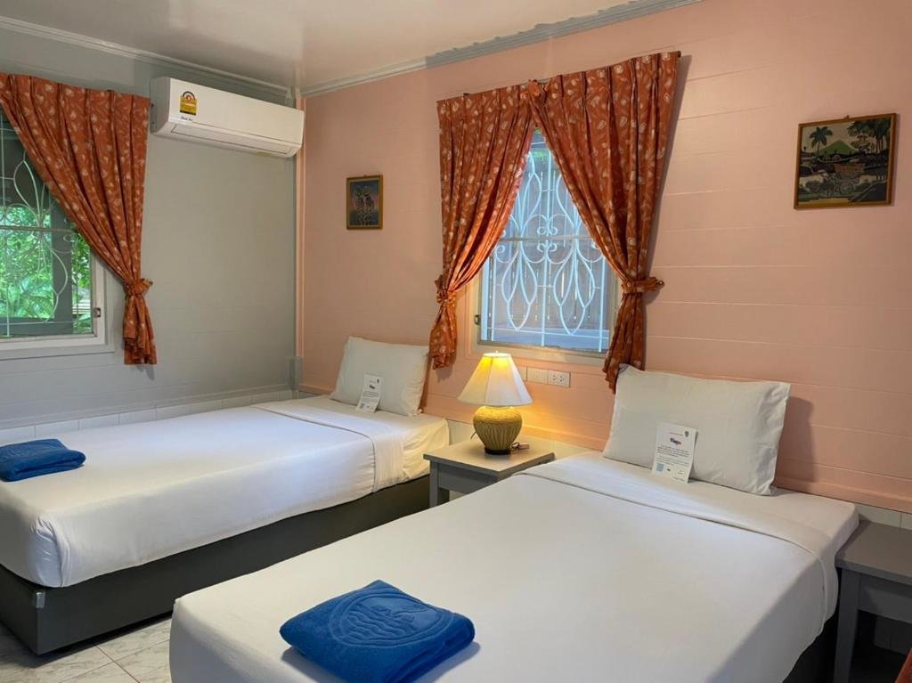 Бунгало Phuket Golden Sand Inn - SHA Extra Plus
