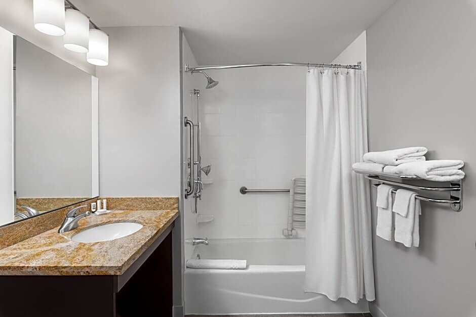 2 Bedrooms Quadruple Suite TownePlace Suites by Marriott Denver Airport at Gateway Park