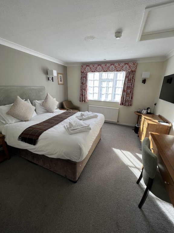 Classic room Norfolk Arms Hotel