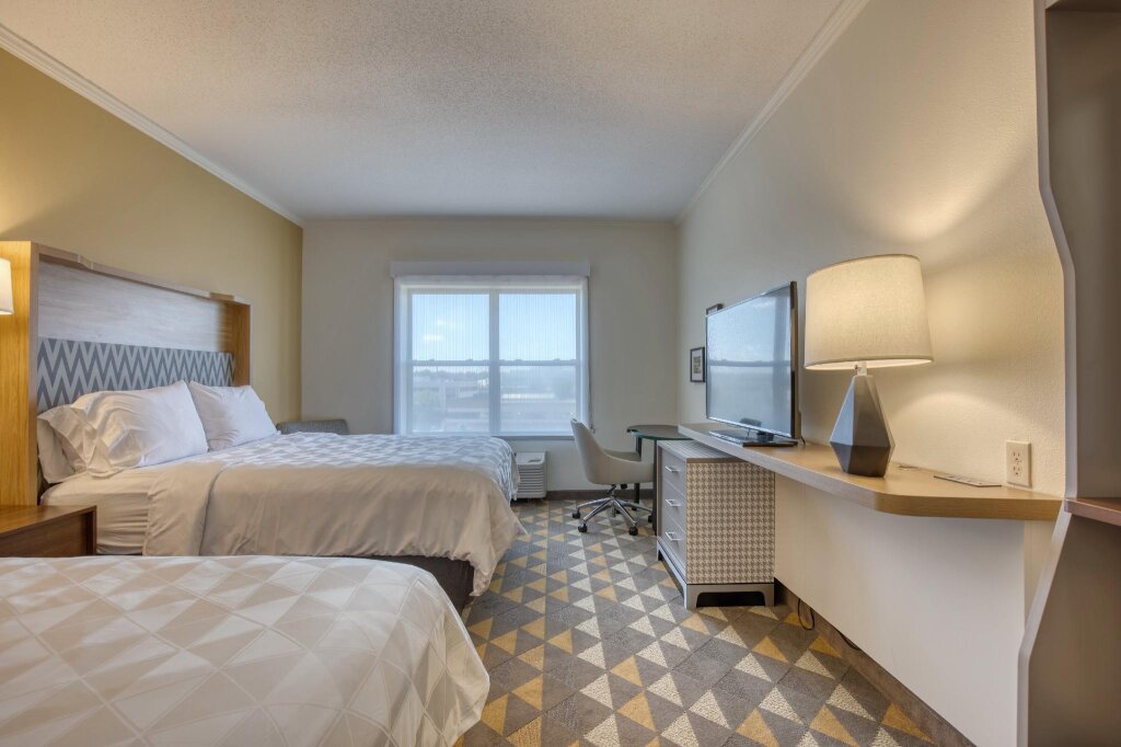 Executive Vierer Zimmer Holiday Inn Hotel & Suites Madison West, an IHG Hotel