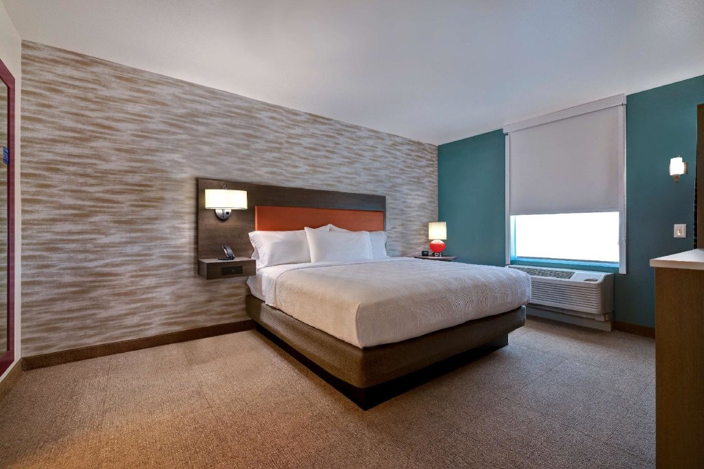Двухместный люкс c 1 комнатой Home2 Suites By Hilton Barstow, Ca