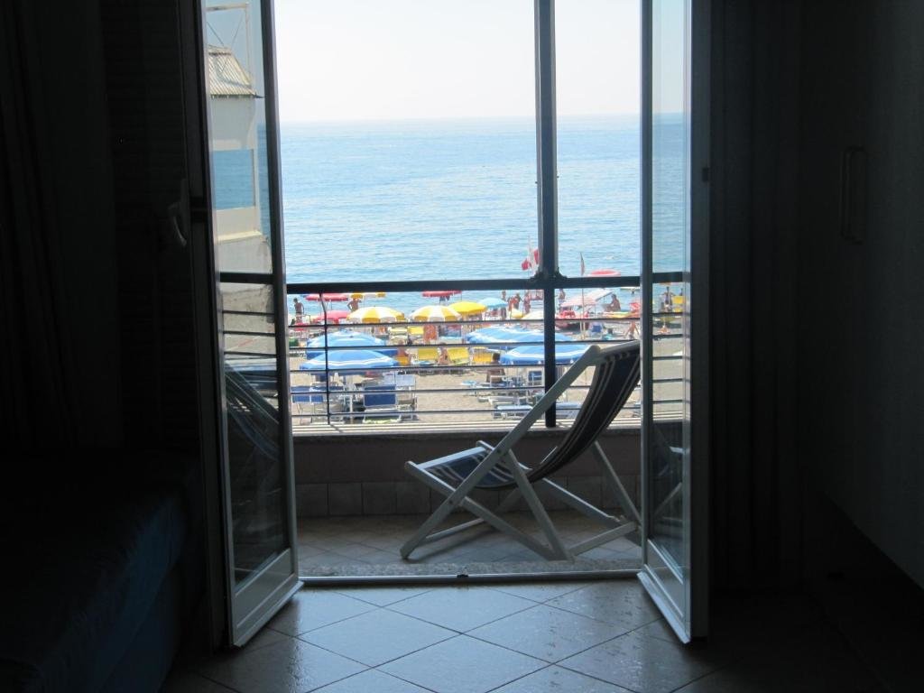 Одноместный номер Standard с балконом и с видом на море Hotel 4 Venti spa & wellness