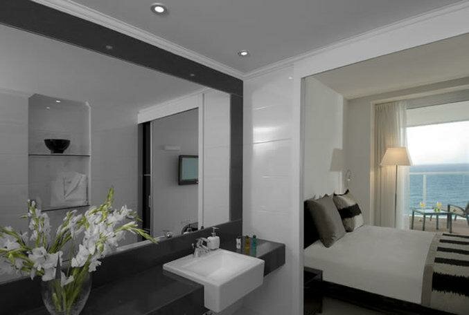 Deluxe suite Island Luxurious Suites Hotel and Spa- By Saida Hotels