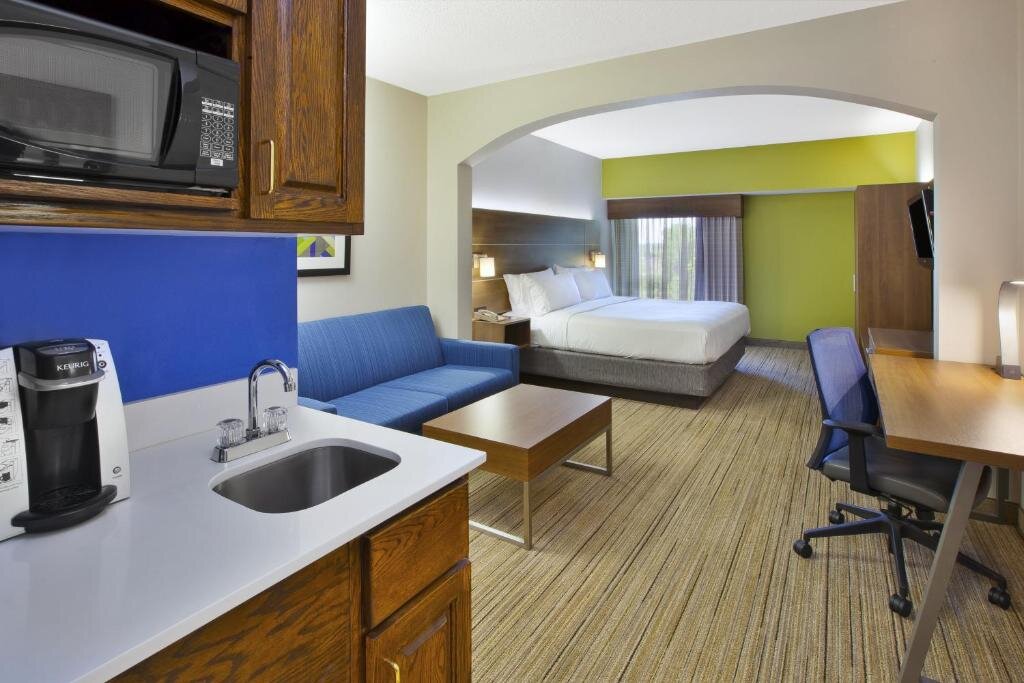 Estudio Holiday Inn Express & Suites Milford, an IHG Hotel