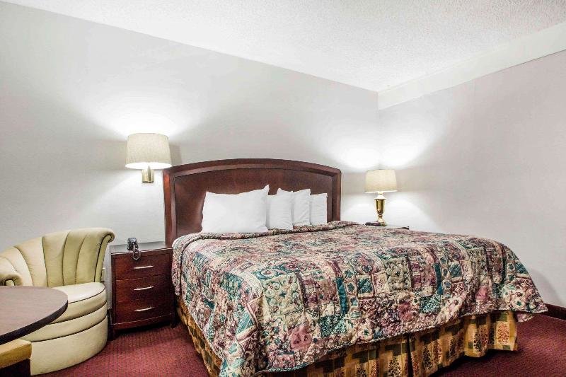 Двухместный номер Standard Rodeway Inn & Suites New Paltz- Hudson Valley