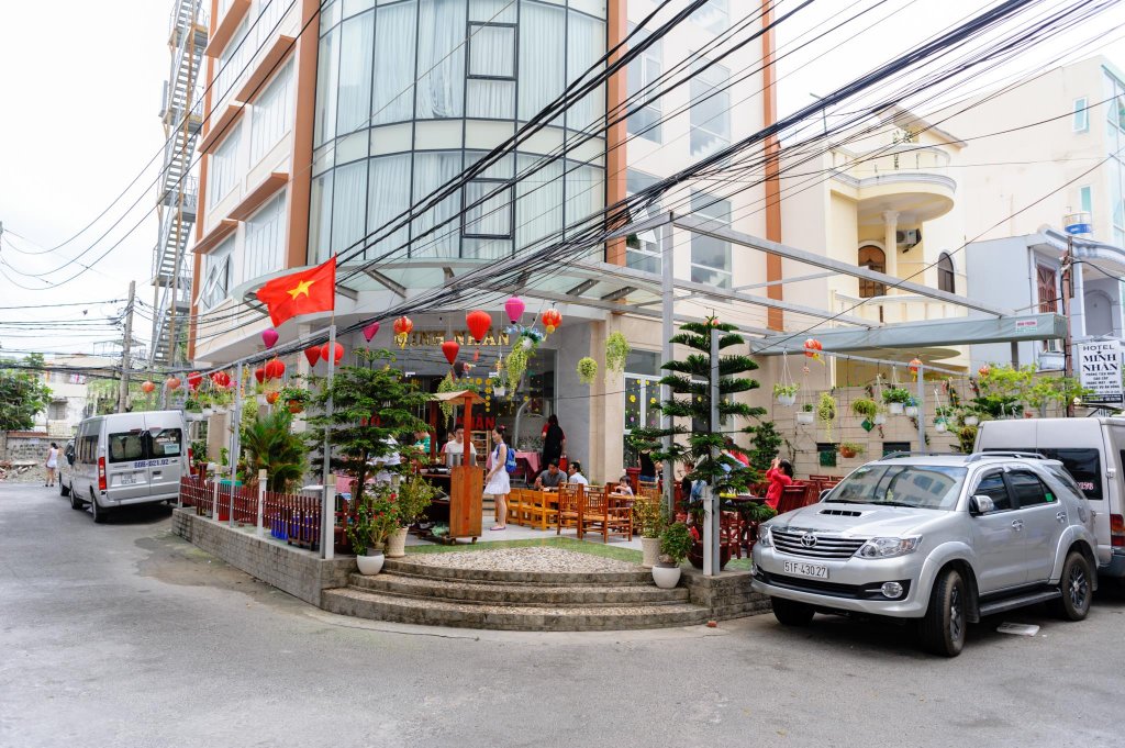 Camera Standard Khách sạn Minh Nhân