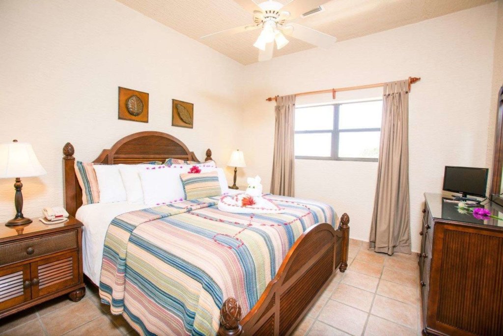 Habitación Estándar Clarion Suites Roatan at Pineapple Villas