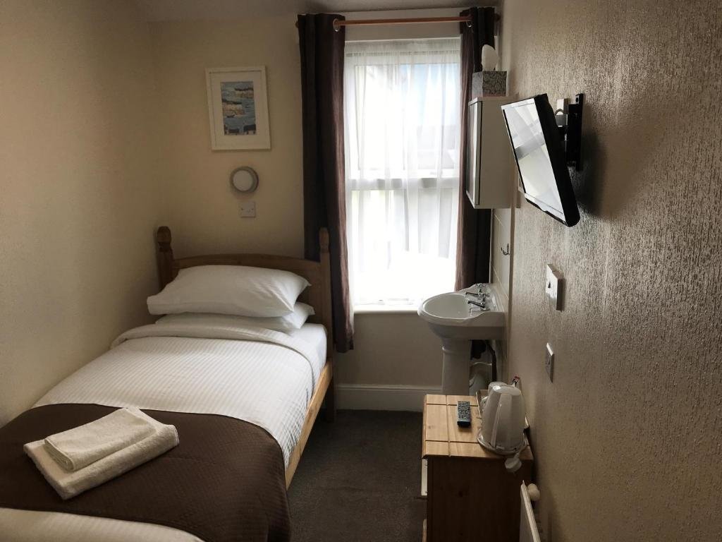 Standard room Trevellis Bed and Breakfast
