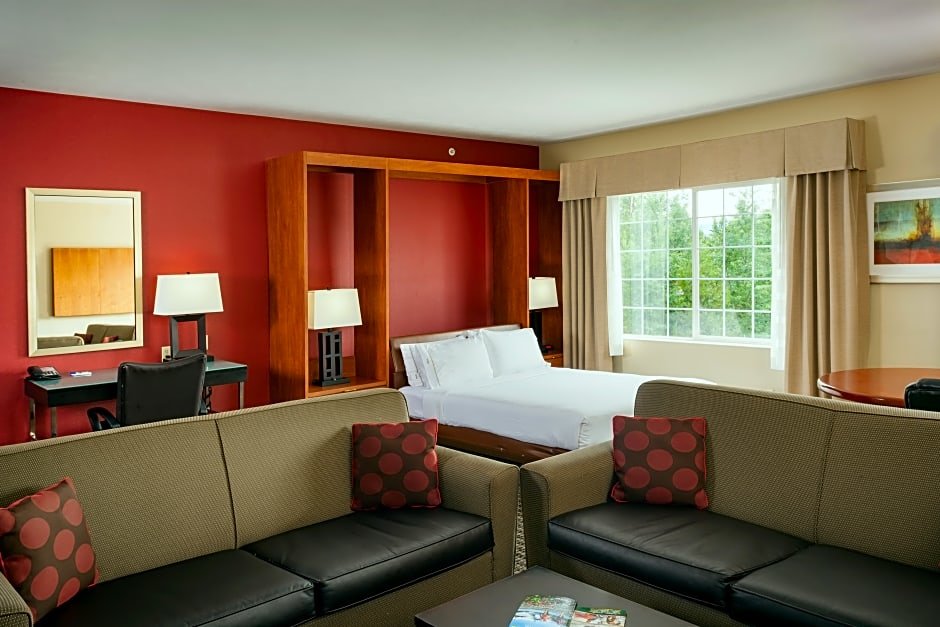Люкс Holiday Inn Express Anchorage, an IHG Hotel