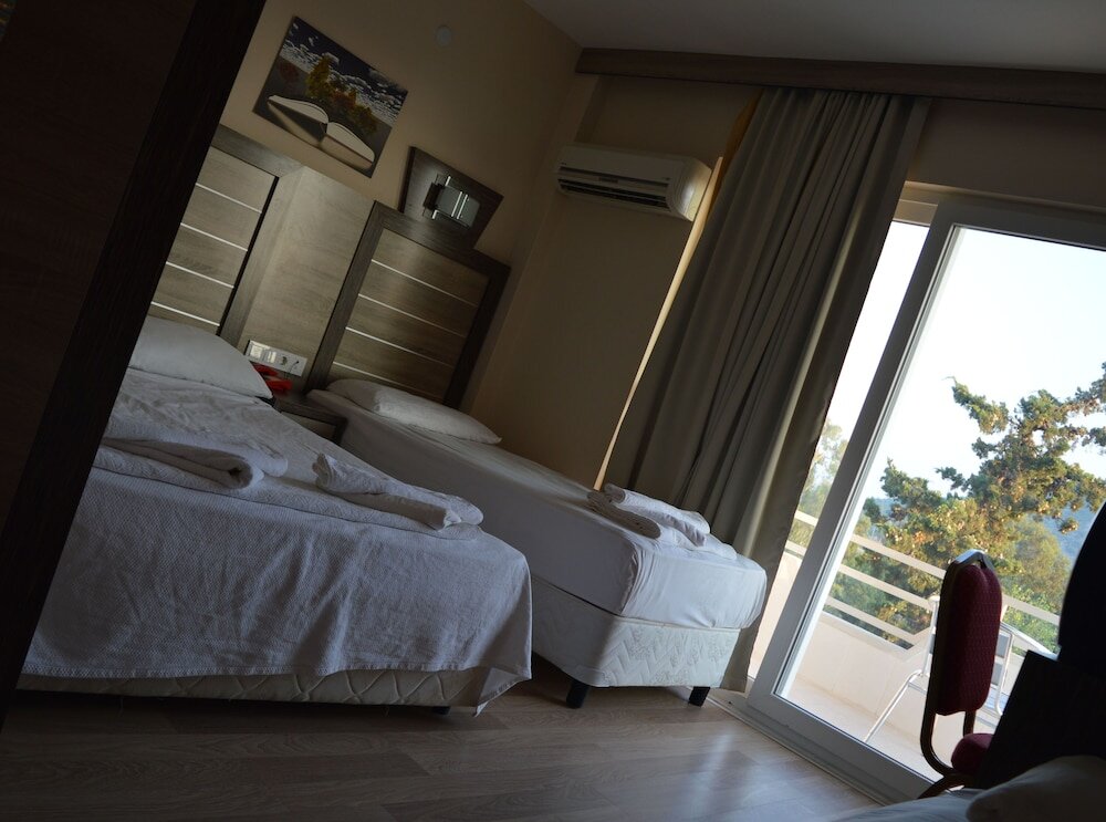 Двухместный номер Standard c 1 комнатой с балконом и с частичным видом на море Bülent Kocabaş-Selinus Beach Club Hotel
