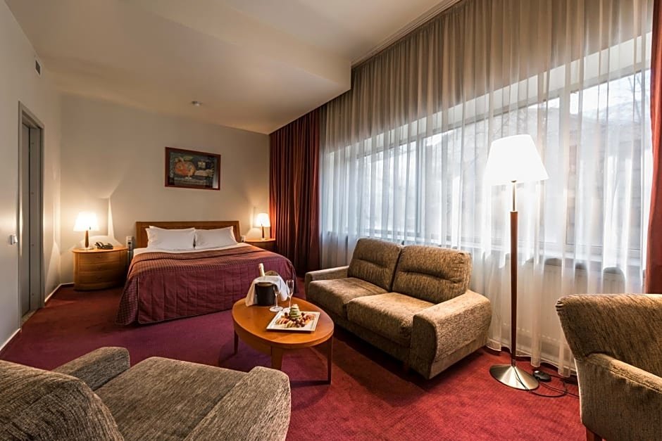 Standard Dreier Zimmer Best Baltic Kaunas Hotel