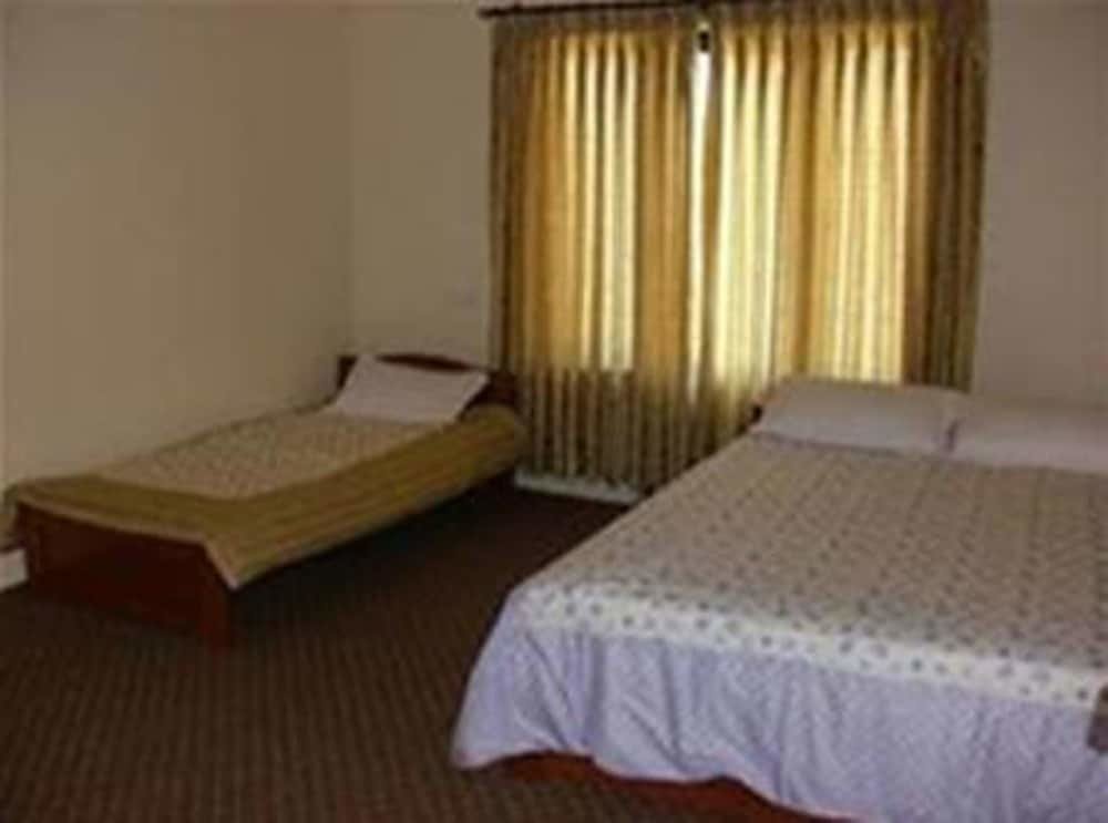 Standard Zimmer Dhampus Resort
