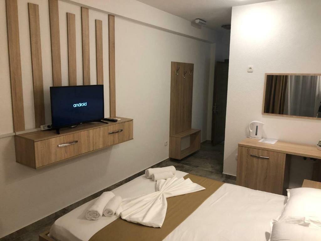 2 Bedrooms Suite Hotel Gothia Ulcinj