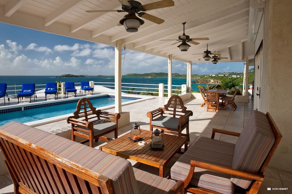 Amazing View 1 Bed1 Bath Villa On Red Hook Strip, St Thomas