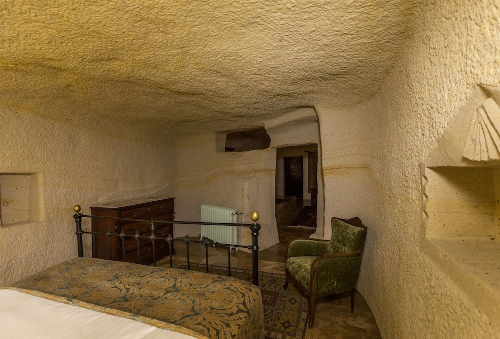 Suite with balcony Yunak Evleri Cappadocia
