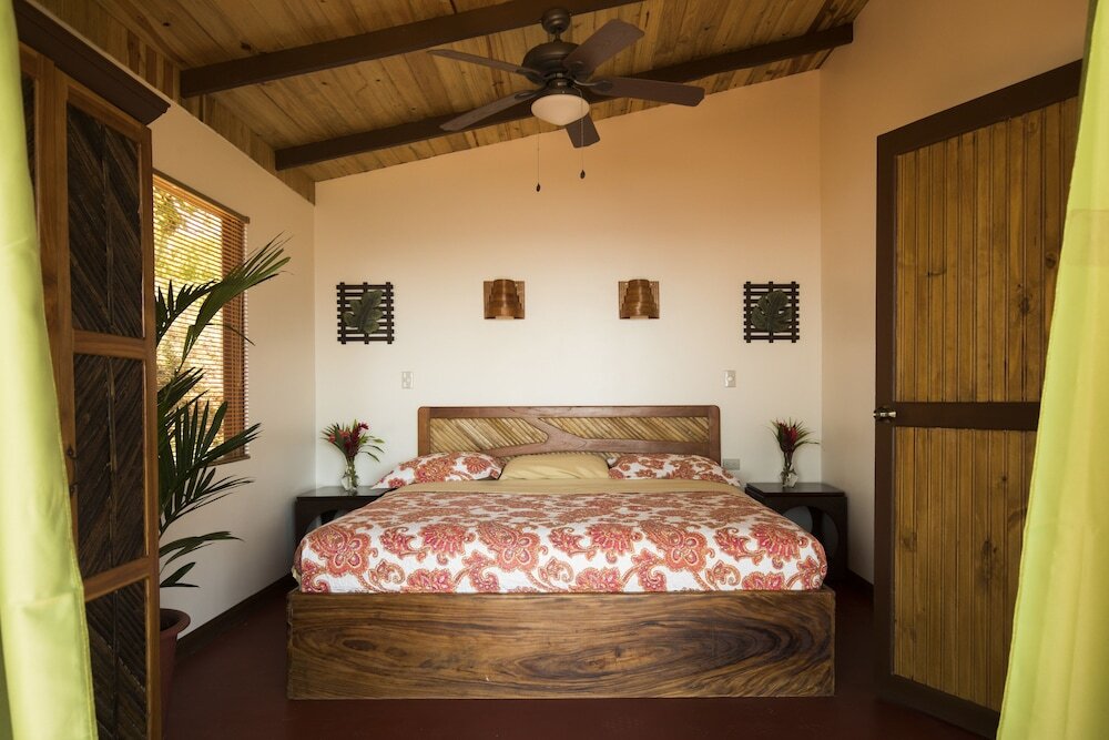 Семейный коттедж с 2 комнатами с видом на горы Santa Juana Lodge & Nature Reserve