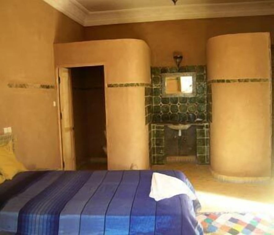 Économie double chambre Hotel Camping Hamada du Draa