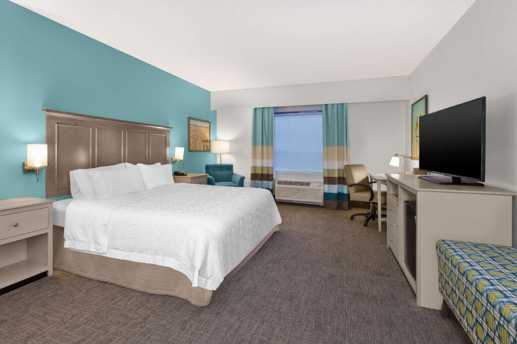 Двухместный номер Hampton Inn & Suites by Hilton Carolina Beach Oceanfront