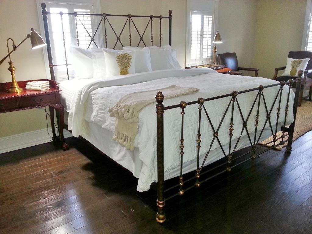 Двухместный люкс Plantation House Bed & Breakfast