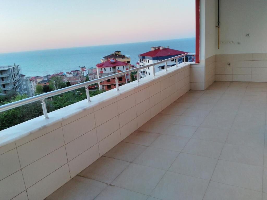 Апартаменты с балконом Evim Trabzon Apartment