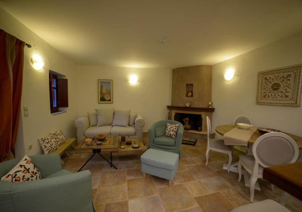 Двухместный люкс с видом на море Focalion Castle Luxury Suites
