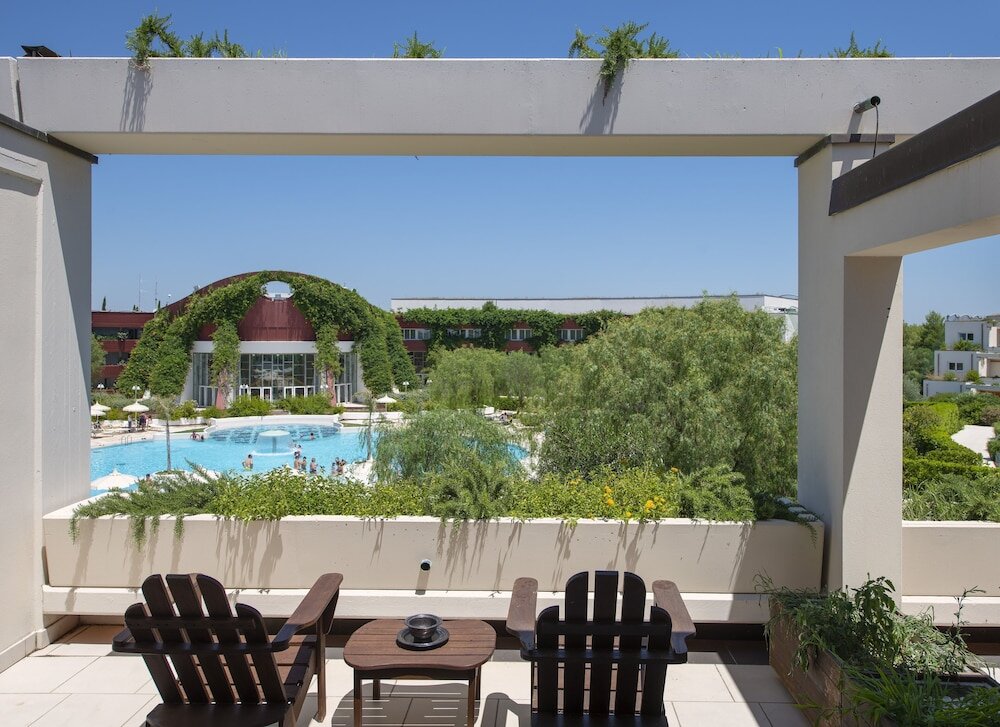 Standard Familie Zimmer mit Poolblick Calanè Resort