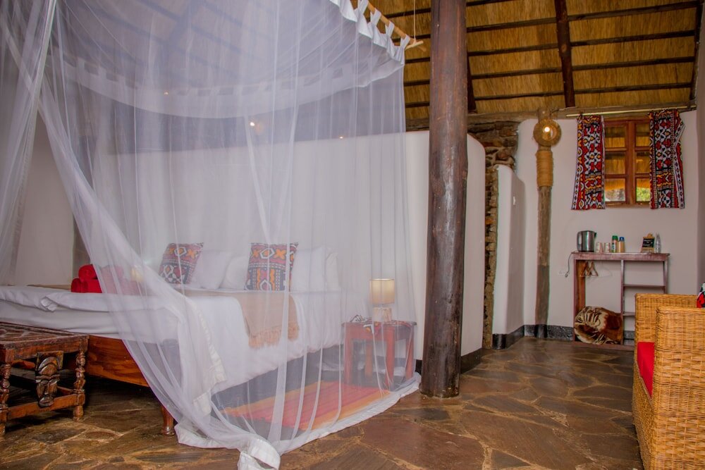 Luxus Doppel Zimmer Pioneer Lodge Camp and Safaris
