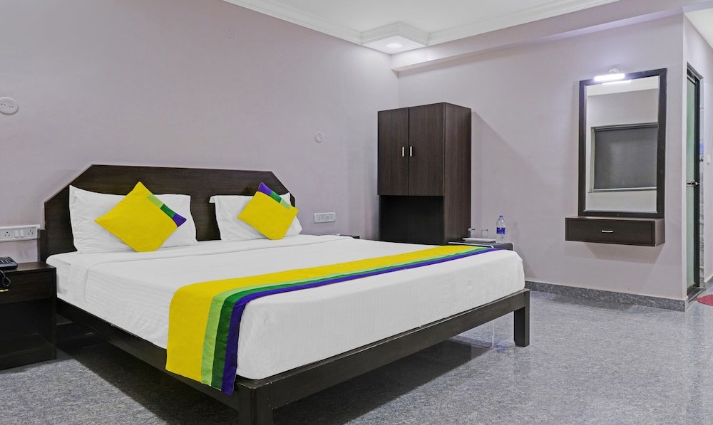 Economy Double room Itsy By Treebo - Raj Resort 2-3 minutes walk from Calangute Beach