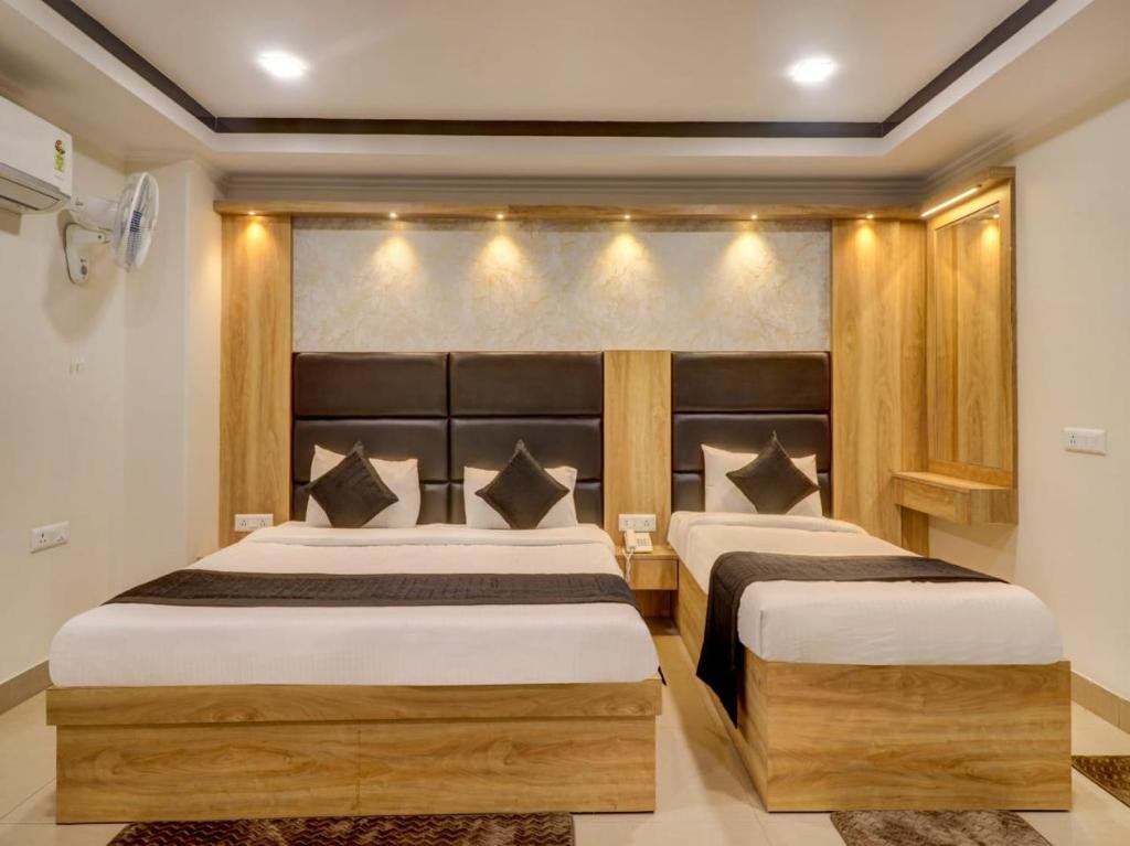 Трёхместный номер Superior HOTEL DAKHA INTERNATIONAL - Karol Bagh, New Delhi