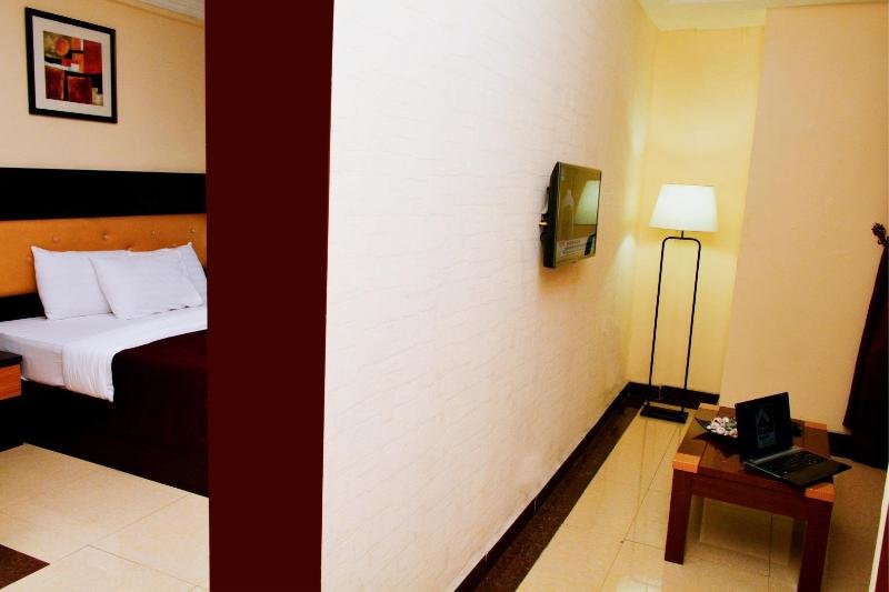 Полулюкс Standard Sweet Spirit Hotel and Suites Danag - Port Harcourt