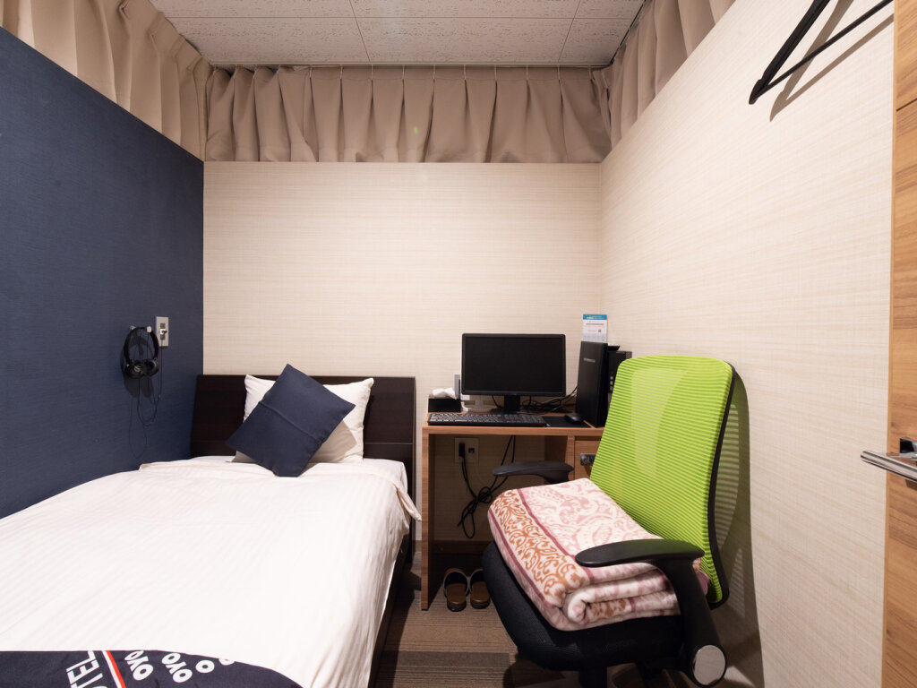 Кровать в общем номере (женский номер) Tabist Hotel Smart Sleeps Oita Station