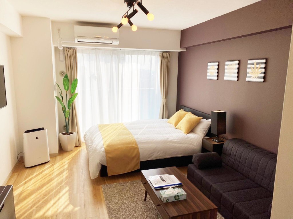 Standard Zimmer At RLiS House Osaka Domecity
