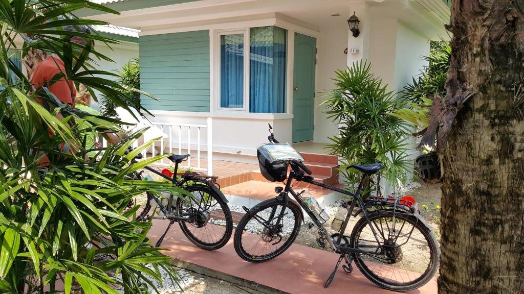 Бунгало c 1 комнатой с балконом и с красивым видом из окна Vipha Ville Resort
