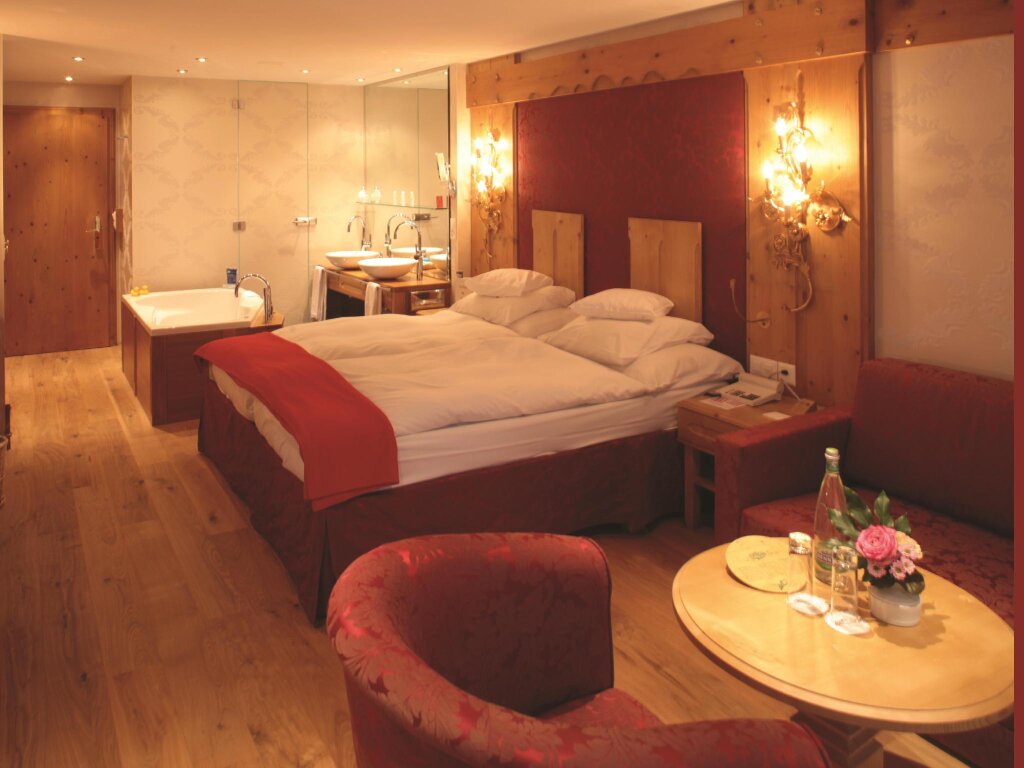 Standard Double room Walliserhof Grand-Hotel & Spa Relais & Châteaux