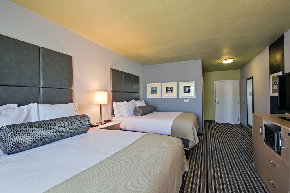 Habitación cuádruple Estándar Holiday Inn Express Hotel & Suites, Carlisle-Harrisburg Area, an IHG Hotel