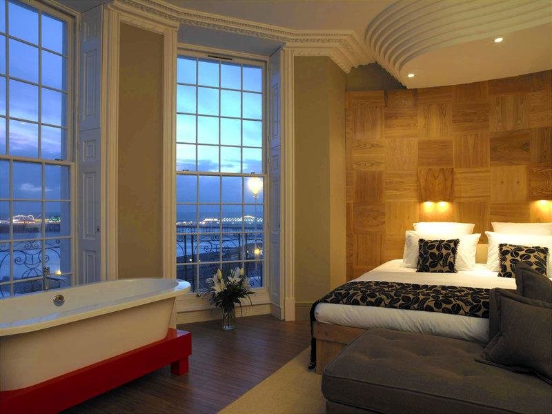 Habitación Estándar ático con vista al mar Drakes Hotel