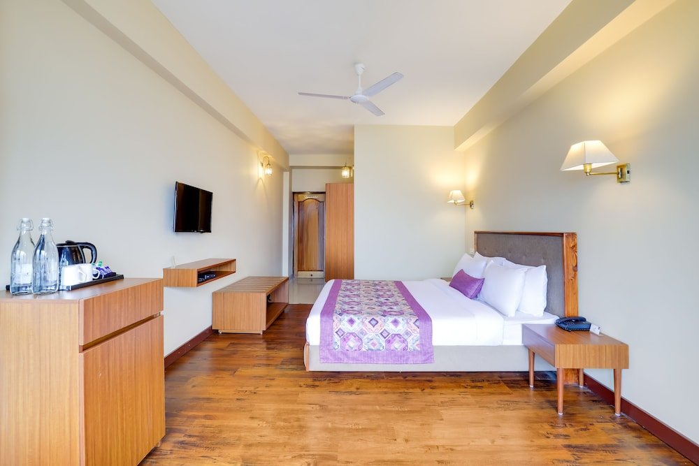Standard Family room with balcony Mount Himalayan Hotel