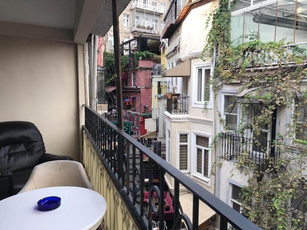 Standard Doppel Zimmer mit Balkon Chez Bore Boutique Hotel