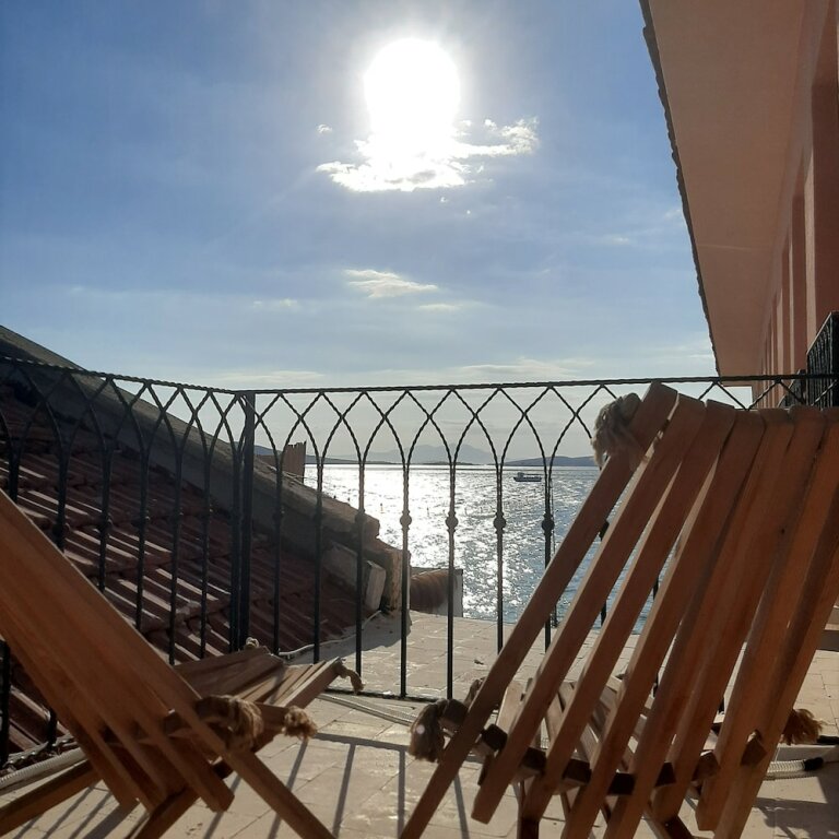 Camera doppia Standard con balcone e con vista mare CasaLyma Hotel Ayvalık