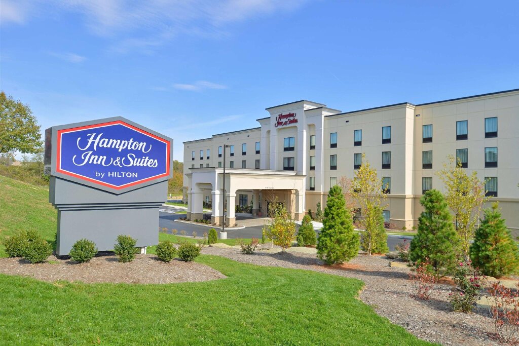 Люкс Hampton Inn & Suites California University-Pittsburgh