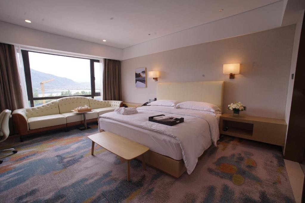 Standard double chambre Vue sur le lac Hilton Lijiang
