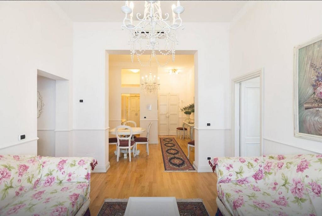 Апартаменты с 2 комнатами Apartments In Pistoia
